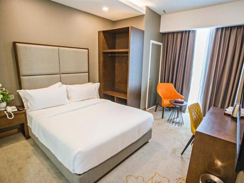 Grand Flora Hotel Malacca Bagian luar foto
