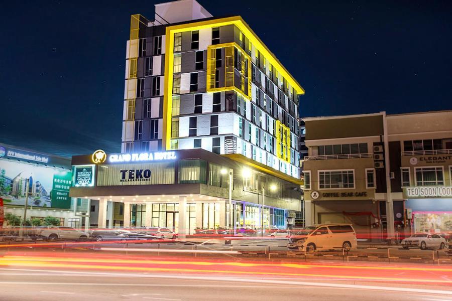 Grand Flora Hotel Malacca Bagian luar foto