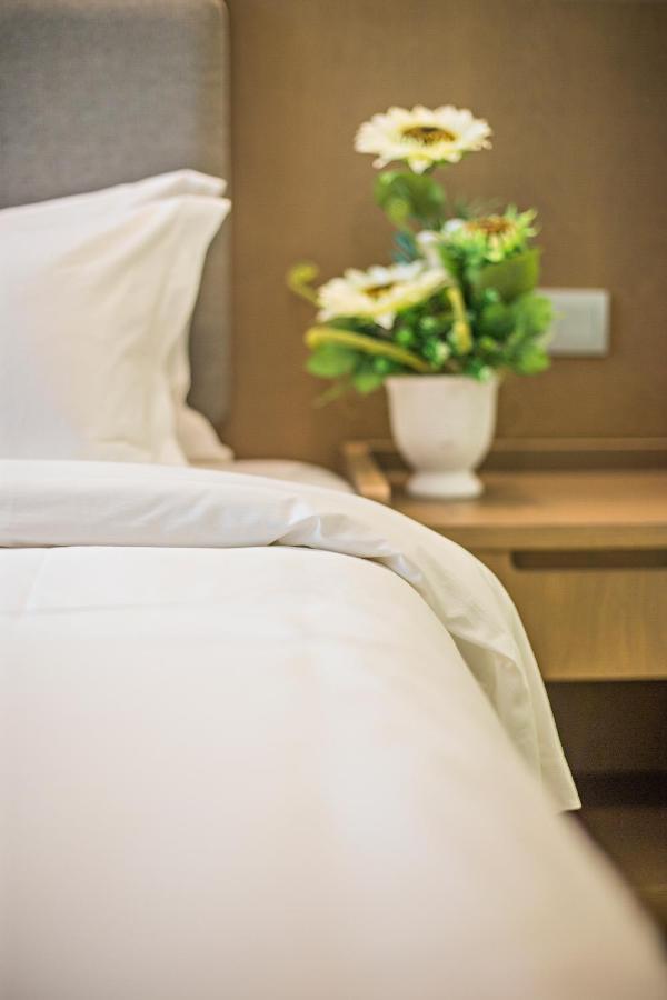 Grand Flora Hotel Malacca Bagian luar foto